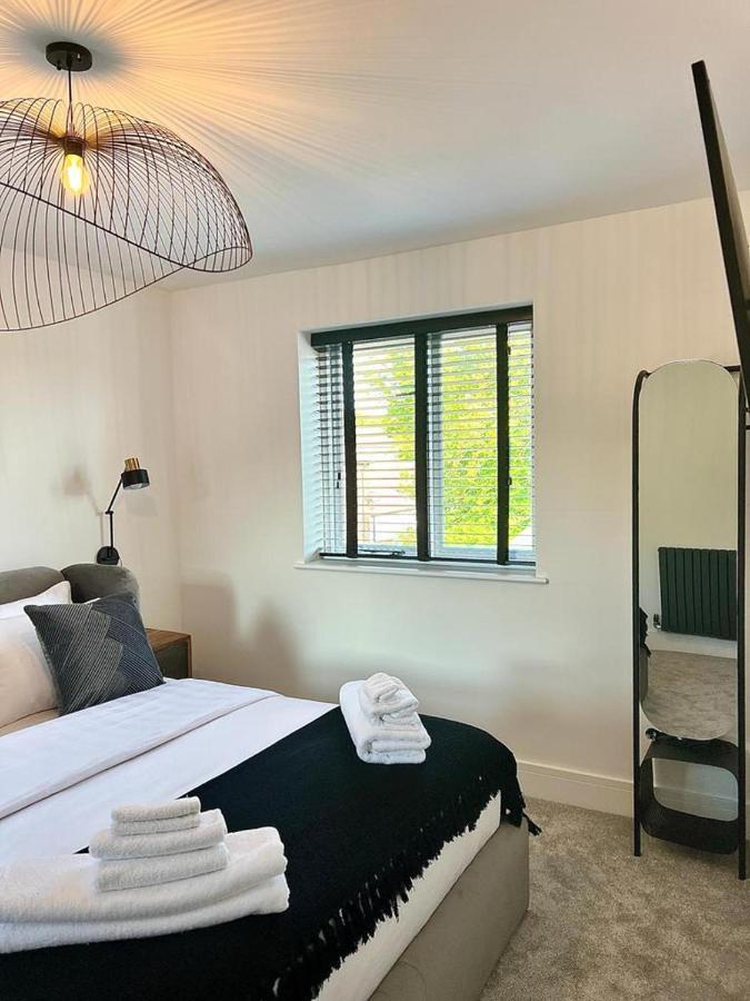 Charming 3-Bed House With 1 Parking Space Canterbury Exterior foto