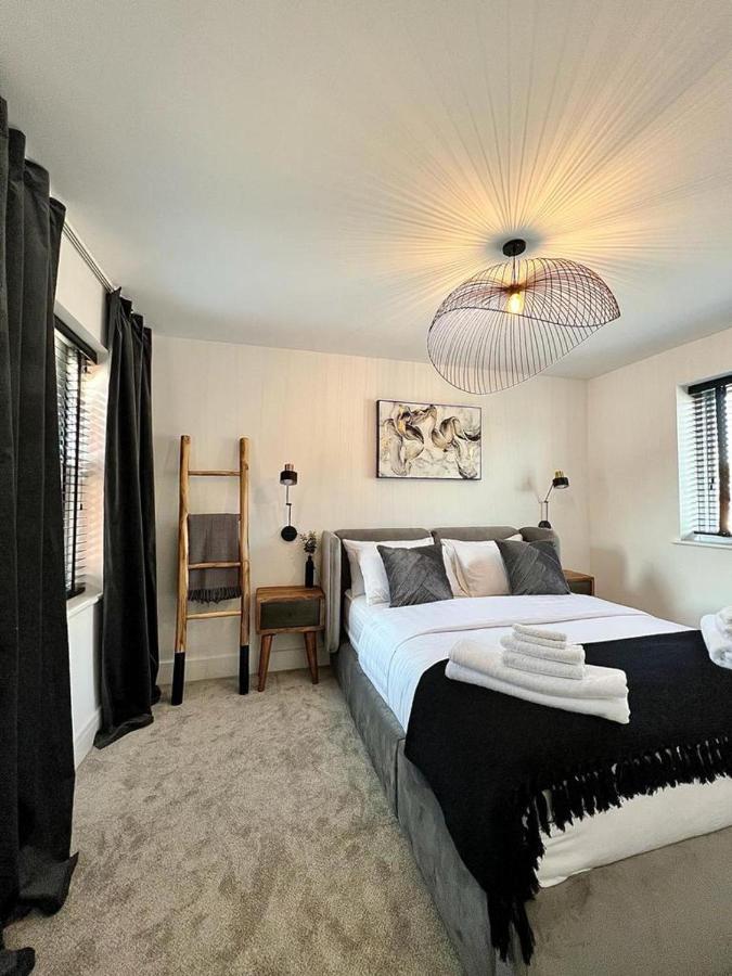 Charming 3-Bed House With 1 Parking Space Canterbury Exterior foto