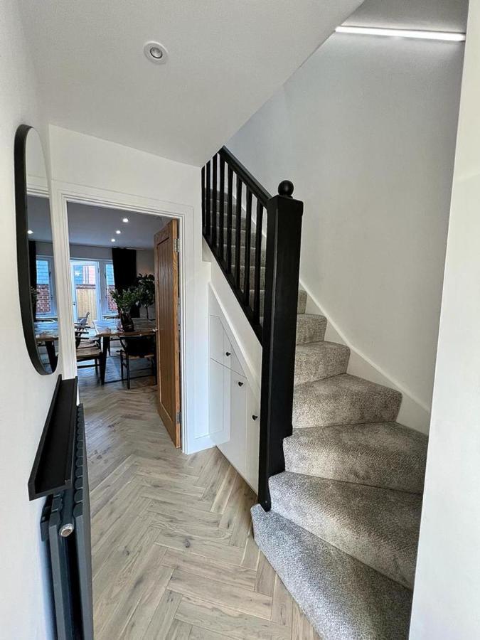 Charming 3-Bed House With 1 Parking Space Canterbury Exterior foto